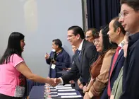 Egresan profesionistas en Ciencias Naturales y Exactas
