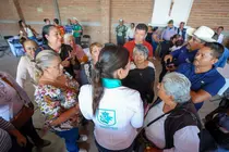 Ale Gutierrez en di&aacute;logo con comunidades rurales
