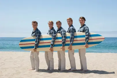 Paul-Dano-far-right-as-Brian-Wilson-in-LOve-Mercy-credit-Columbia-Pictures-Corporation-Ltd.