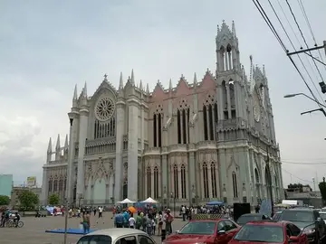 templo-expiatorio-turismo