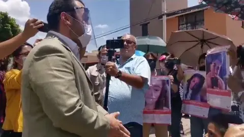 Familiares de desaparecidos se reúnen con la PDHEG en Irapuato