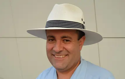 V&iacute;ctor Hugo P&eacute;rez Nieto