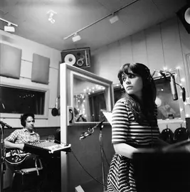 She and Him, imagen promocional