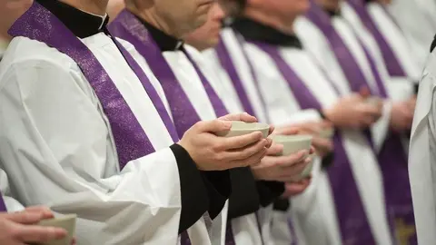 Sacerdotes iglesia