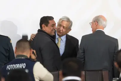Felix-y-AMLO