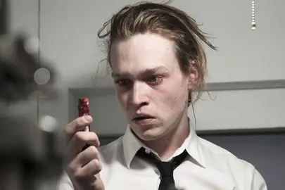 Antiviral (2012)
