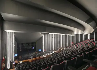Recibe Le&oacute;n la rehabilitaci&oacute;n del Teatro Doblado