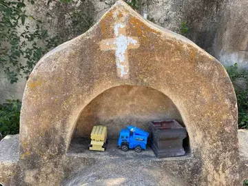 Una tumba infantil en Tierra Blanca