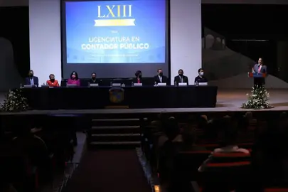 LXIII Aniversario de la Licenciatura en Contador P&uacute;blico- (1)