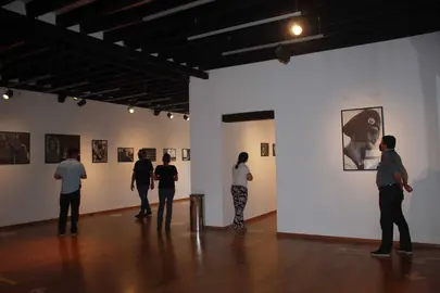 Exposición Presencia