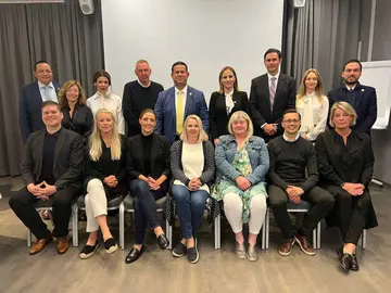 Dirgo Sinhue y Adriana Rodr&iacute;guez encabezab gira en Islandia para profundizar en la estrategia Planet Youth