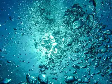 agua tachas