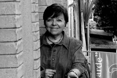 Elsa Cross, retrato. Balc&oacute;n de la Casa del poeta Ram&oacute;n L&oacute;pez Velarde, 2017 - Foto, Pascual Borzelli Iglesias