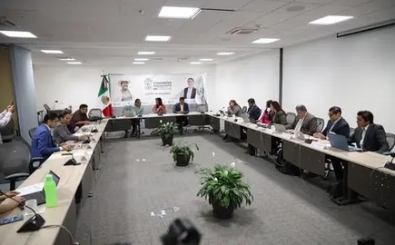 Mesa de trabajo de comisi&oacute;n de gobernaci&oacute;n y puntos constitucionales  