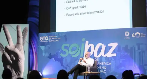 Concluye encuentro de periodismo por la paz ENTRADILLA- Realizaron panel sobre periodismo de paz con perspectiva de g&eacute;nero, entre otros foros