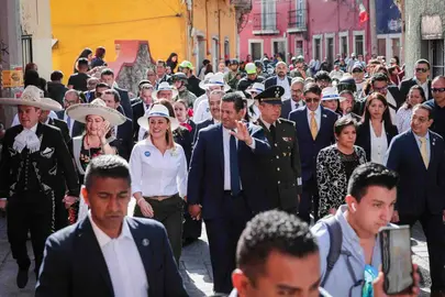 Renovaci&oacute;n del Fuego Simb&oacute;lico de Independencia