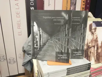 Esquemas para fabricar una ventana, de Jos&eacute; Antonio Banda
