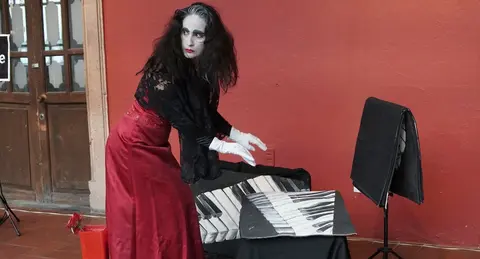Celia Garza y Moebius Teatro Clown participan en el ciclo 'Vive Le&oacute;n' 2024