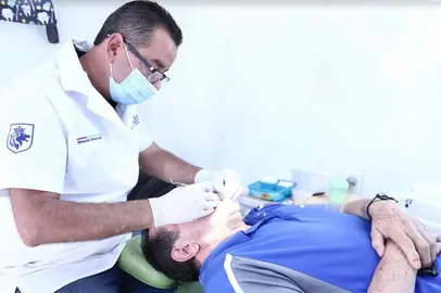 Aprovechan mi&eacute;rcoles ciudadano de Le&oacute;n para atender salud bucal