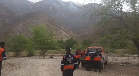Combaten incendio forestal en Xich&uacute;