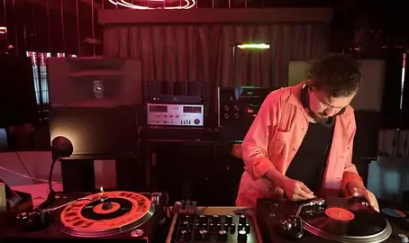 Psychedelic Cumbia and Tropical Beats with Frente Cumbiero | Le Mellotron Nomad Series 