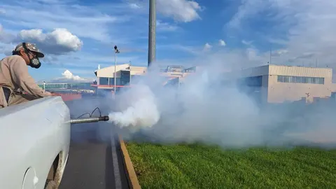 Nebulizan contra el dengue 18 mil hect&aacute;reas en Silao
