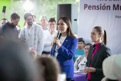 Libia Dennise y Claudia Sheinbaum se re&uacute;nen en Romita