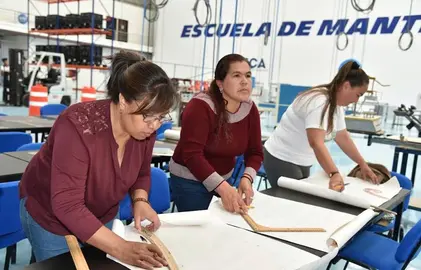 Mujeres de Romita concluir&aacute;n la prepa impulsadas por DIF y el IECA