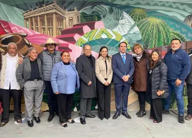 Titulares de Gobierno y Derechos Humanos realizan gira informativa con migrantes en California 