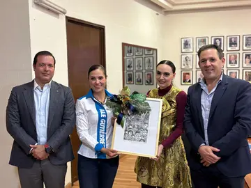 La alcaldesa de Le&oacute;n y dirigentes del sector cuero-calzado se re&uacute;nen con Altagracia G&oacute;mez