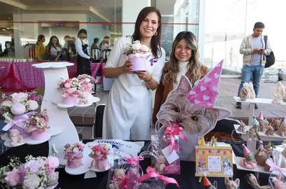 Ale Guti&eacute;rrez encabeza entrega de equipos y herramientas a 95 emprendedoras de Le&oacute;n