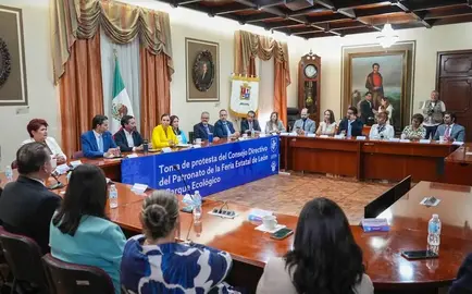 Toma posesi&oacute;n el consejo directivo 2025-2028 de la Feria Estatal de Le&oacute;n