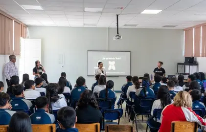 Secretar&iacute;a de las Mujeres sensibiliza a estudiantes para prevenir trata de personas