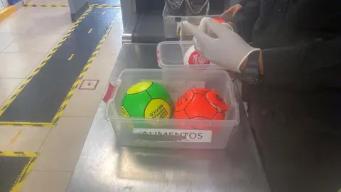Frustran ingreso de droga en balones al Ceprereso San Miguel de Allende