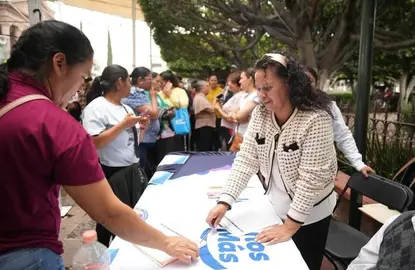 Juventudes Guanajuato entrega becas a j&oacute;venes en situaci&oacute;n de vulnerabilidad