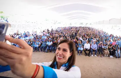 Le&oacute;n entrega apoyos 'Ay&uacute;date ayudando' en delegaciones San Juan Bosco y Las Joyas