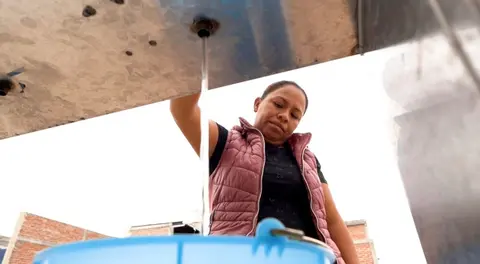 Llega SAPAL Le&oacute;n a 210 tomas p&uacute;blicas de agua potable gratuita