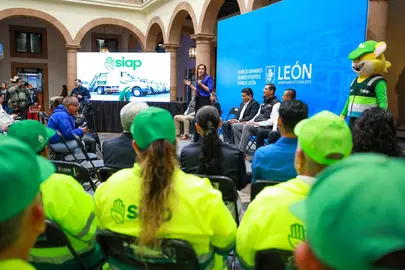 Ale Guti&eacute;rrez encabeza presentaci&oacute;n de acciones sostenibles con residuos en Le&oacute;n