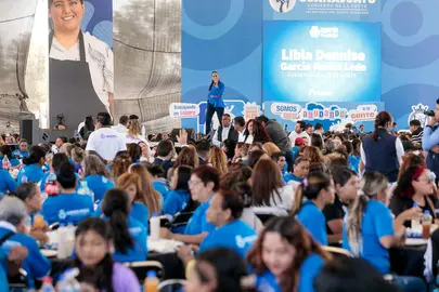 Libia Dennise encabeza encuentro estatal de estructuras de participaci&oacute;n social