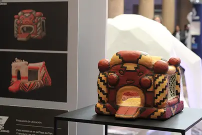 Valle de Se&ntilde;ora, de Silvia Carolina, una de las propuestas escult&oacute;ricas presentadas en MOnuMENTUM para celebrar a Le&oacute;n 450