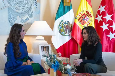 Reuni&oacute;n-con-la-Presidenta-de-la-Comunidad-de-Madrid-(3)