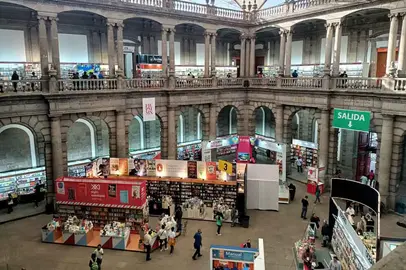 Panoramica-Feria-Mineria