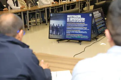 Representantes de corporaciones federales y del Gobierno del Estado atendieron peticiones de c&aacute;maras de transporte y concesionarios de autopistas para fortalecer la vigilancia en las v&iacute;as de comunicaci&oacute;n.