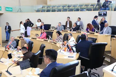El Pleno de la 66 Legislatura durante la aprobaci&oacute;n en lo general de la nueva Ley de Transparencia para el Estado de Guanajuato; la reforma contempla la desaparici&oacute;n del Instituto de Acceso a la Informaci&oacute;n P&uacute;blica y una reconfiguraci&oacute;n de las responsabilidades de los sujetos obligados.