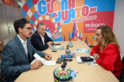 La delegaci&oacute;n de Guanajuato, encabezada por la Secretar&iacute;a de Turismo e Identidad, durante las negociaciones comerciales en la Vitrina Tur&iacute;stica ANATO 2026 en Bogot&aacute;, Colombia, donde se concretaron m&aacute;s de 220 citas de negocios para el destino.