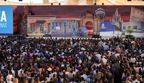 Libia Dennise Garc&iacute;a Mu&ntilde;oz Ledo presenta su II Informe de Gobierno