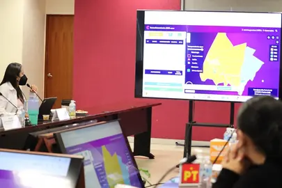 La presidenta de la Comisi&oacute;n, Ver&oacute;nica Fabiola Gonz&aacute;lez Gami&ntilde;o, present&oacute; el programa de reseccionamiento.