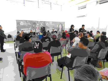 Emprendedores de diversas comunidades rurales recibieron financiamiento para la compra de maquinaria y materia prima para sus negocios.