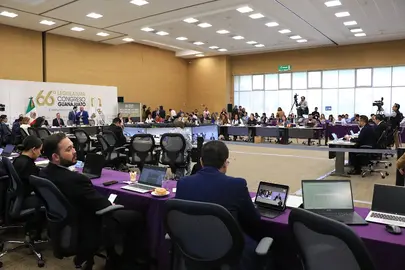 Los titulares de la Secretar&iacute;a de Gobierno, la Secretar&iacute;a de Seguridad y Paz, y la Comisi&oacute;n Estatal de Atenci&oacute;n Integral a V&iacute;ctimas presentaron los avances del eje "Guanajuato es Tranquilidad".