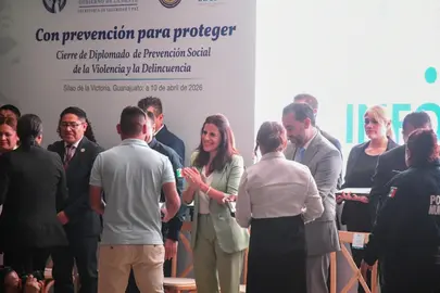 Funcionarios municipales y estatales recibieron acreditaci&oacute;n tras cinco meses de formaci&oacute;n t&eacute;cnica en el INFOSPE, que incluy&oacute; el estudio de metodolog&iacute;as de diagn&oacute;stico y modelos de intervenci&oacute;n social.
